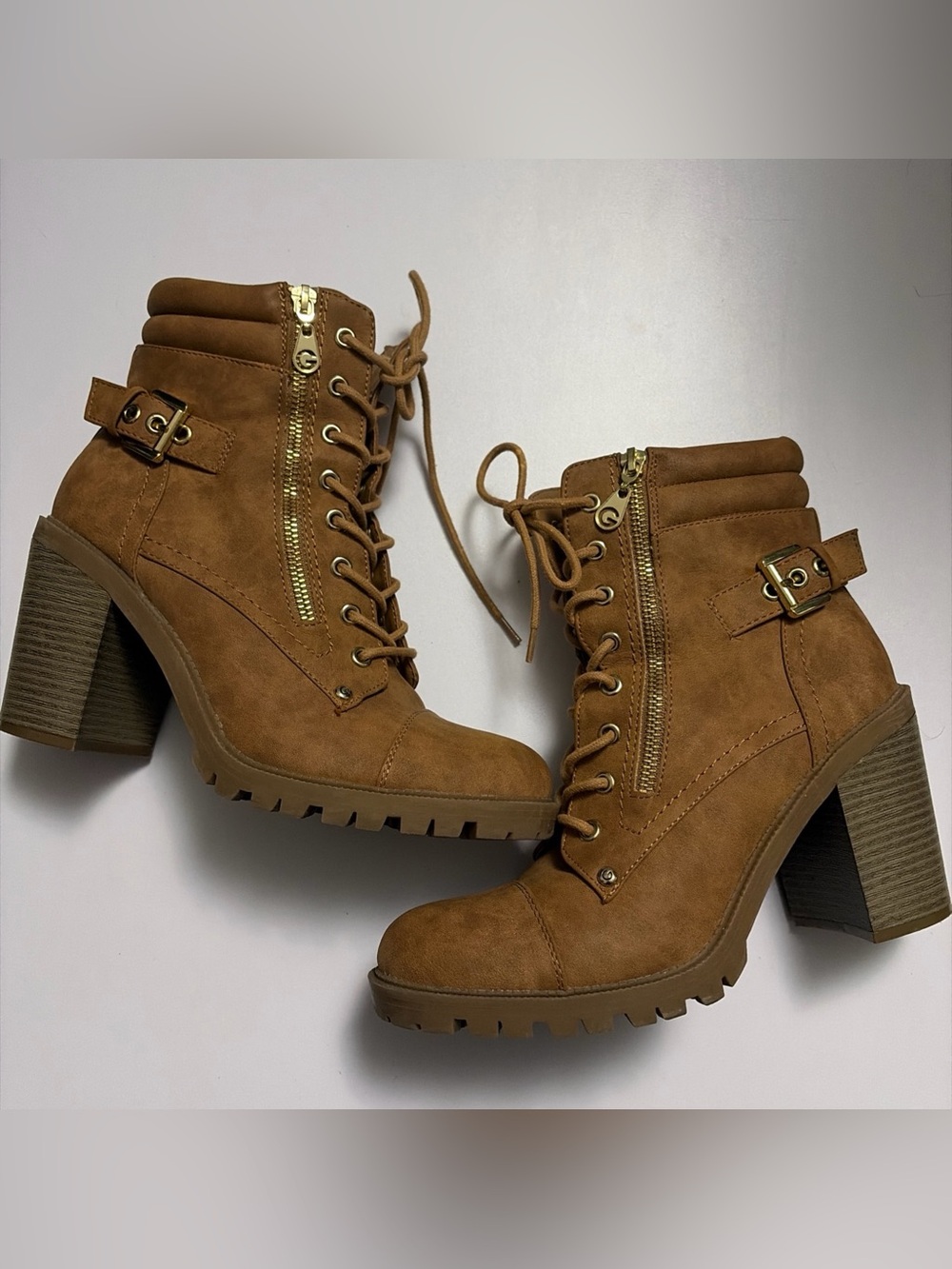 GBG‎ Los Angeles Brown Lace Up Boots Womens Size 10M Leather Ankle Booties Chic